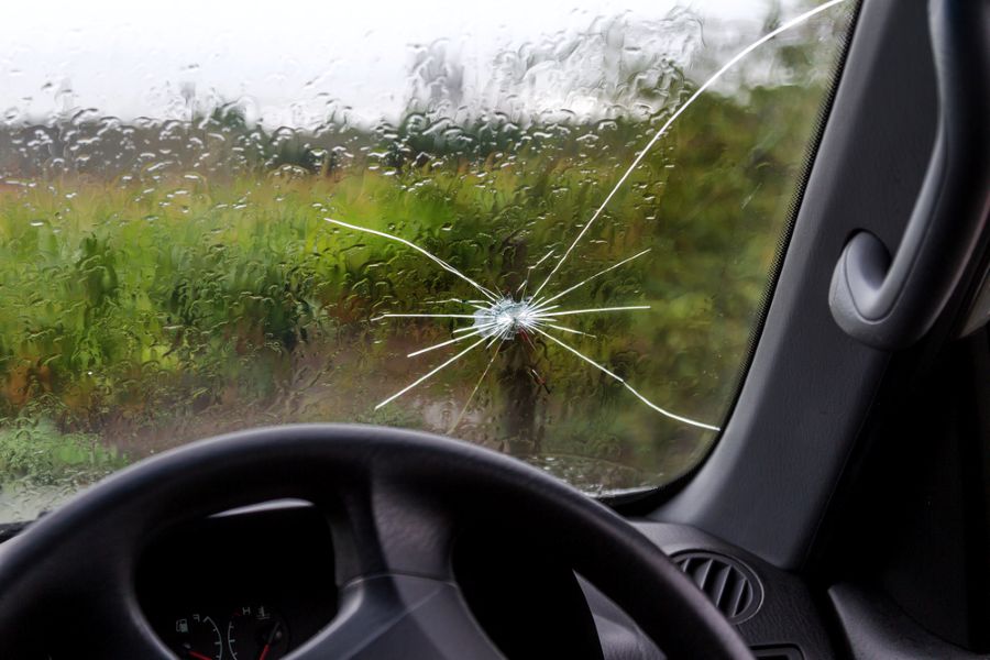Ster in de voorruit van de camper, schadeverzekering nodig