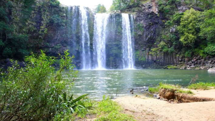 Zicht op de Whangarei Falls