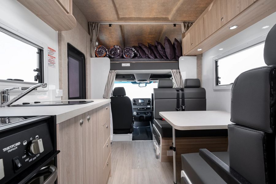 Apollo-Euro-Deluxe-interieur